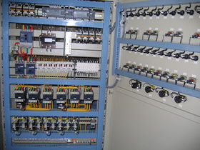 ؕZ˹ʢsC(j)؟(z)ι˾75WKW/45KW PLCƹ